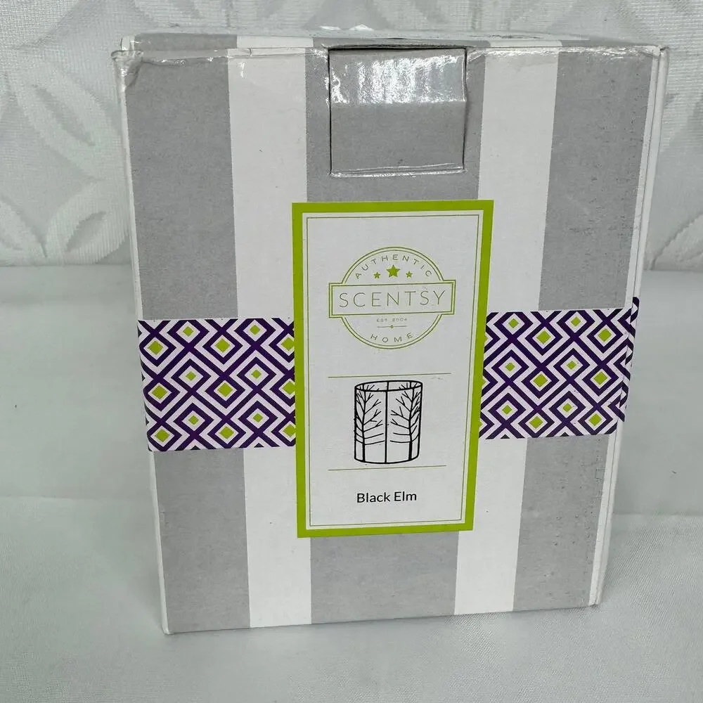 5 for $25| Scentsy‎ Black Elm Fall Wrap